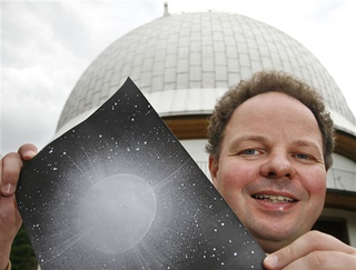 Illustration for article titled The Coolest-Looking Observatories On Earth